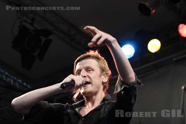 OZARK HENRY - 2006-07-20 - PARIS - Paris Plage (Pont de Sully) - 